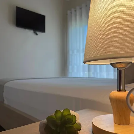 Tabaku לינה וארוחת בוקר